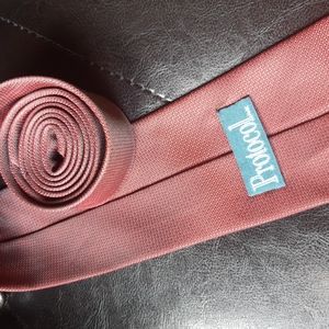 Protocol Red formal Tie